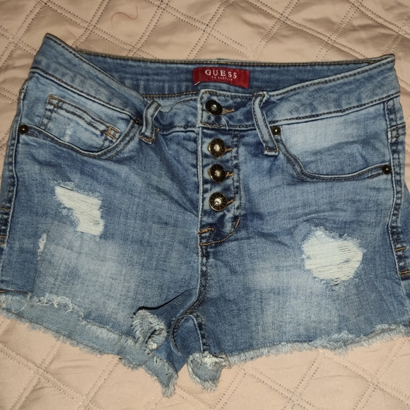Guess Denim Shorts - Picture 2 of 4